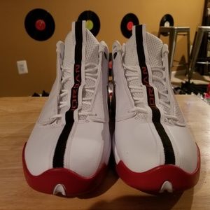 New Nike Air Jordan size 11 in men